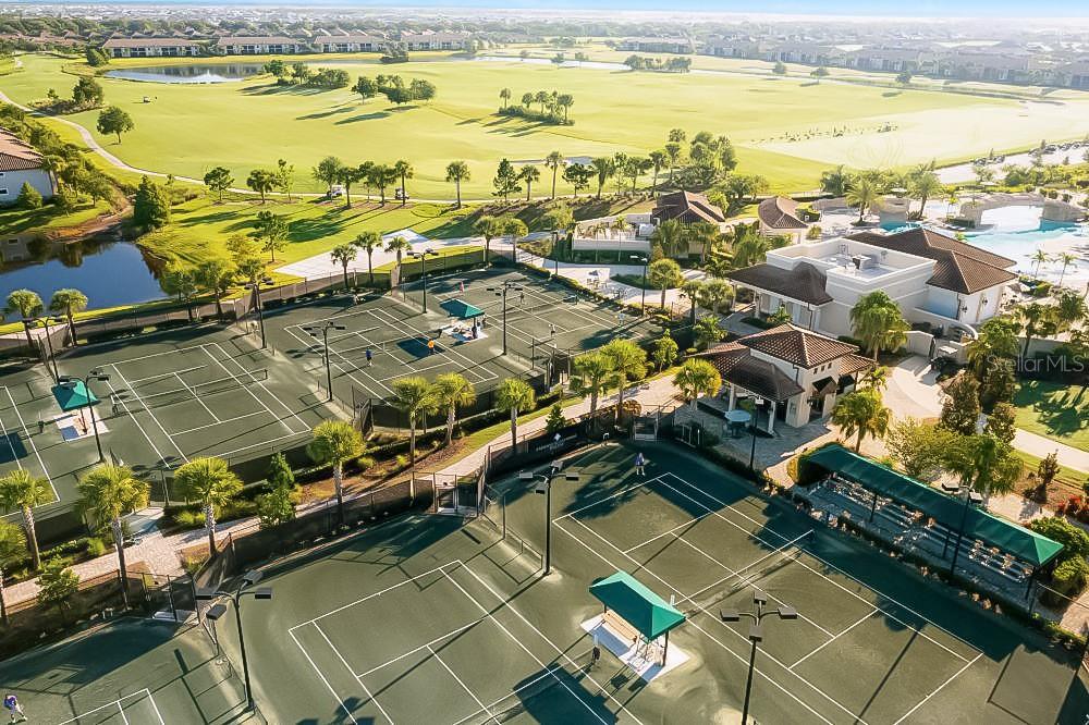 COACH HOMES IV AT LAKEWOOD NATIONAL - Residential