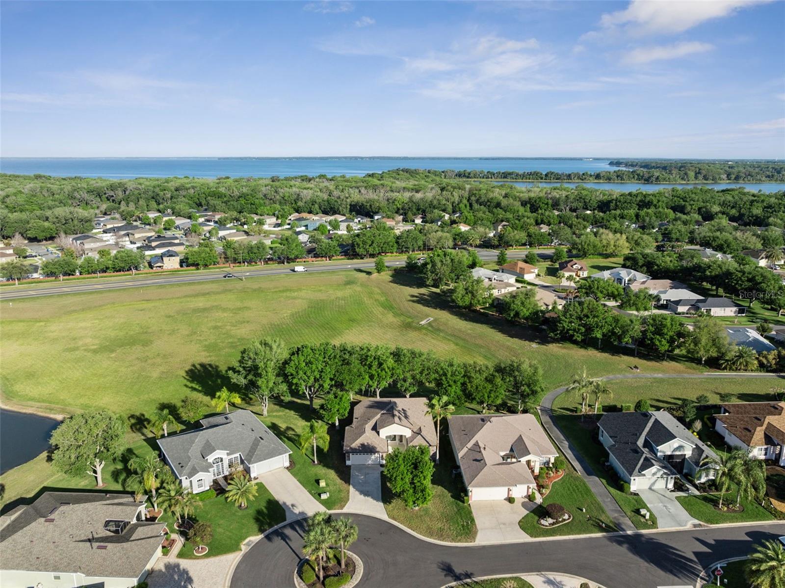 ROYAL HARBOR PH 04 - Residential