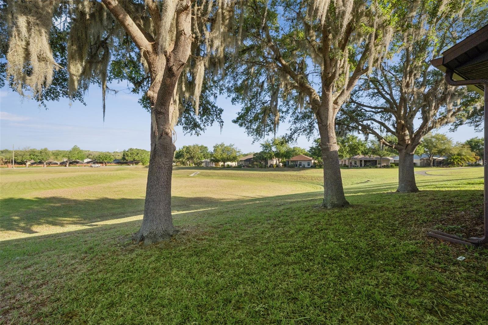 ROYAL HARBOR PH 04 - Residential