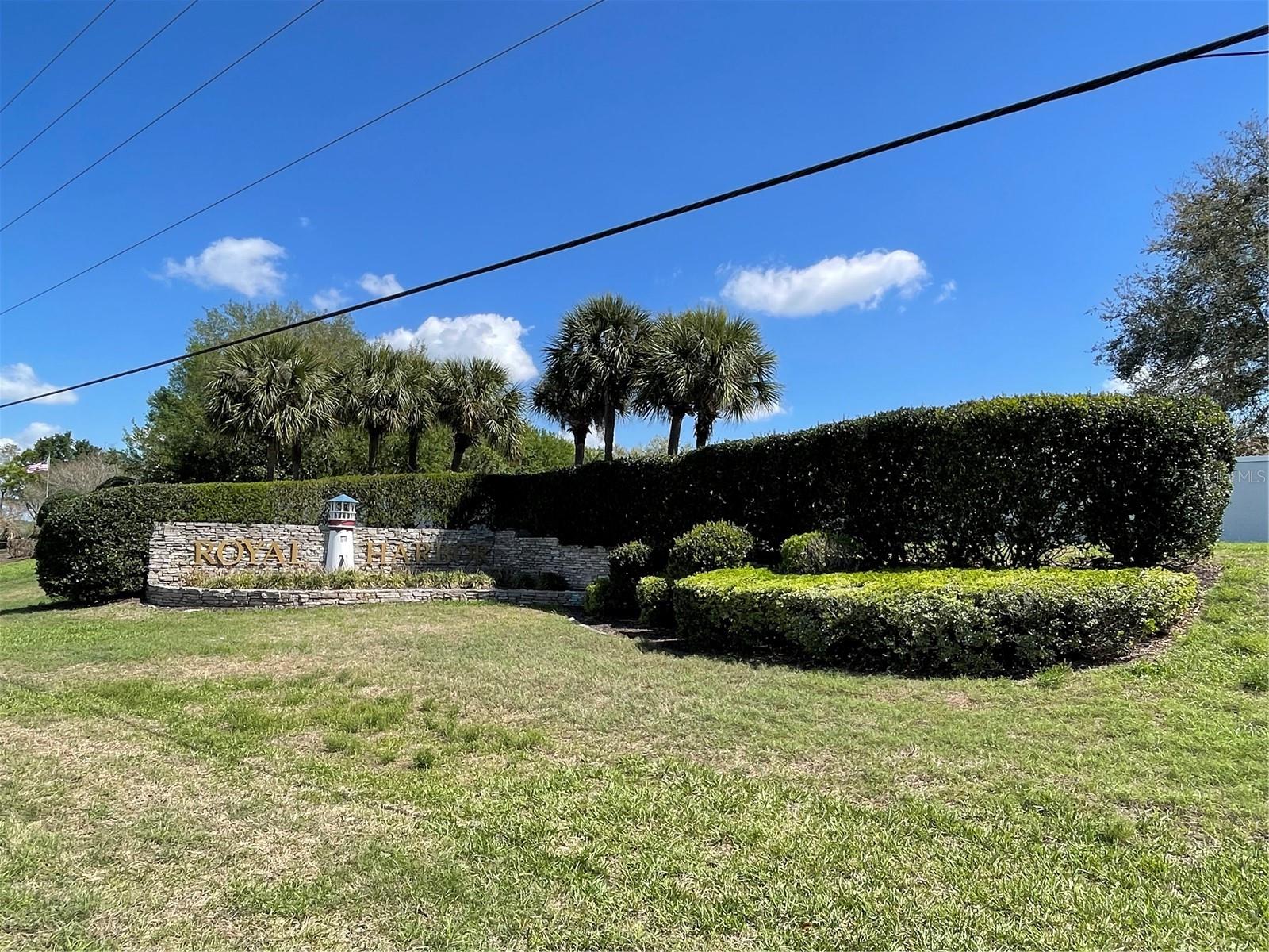 ROYAL HARBOR PH 04 - Residential