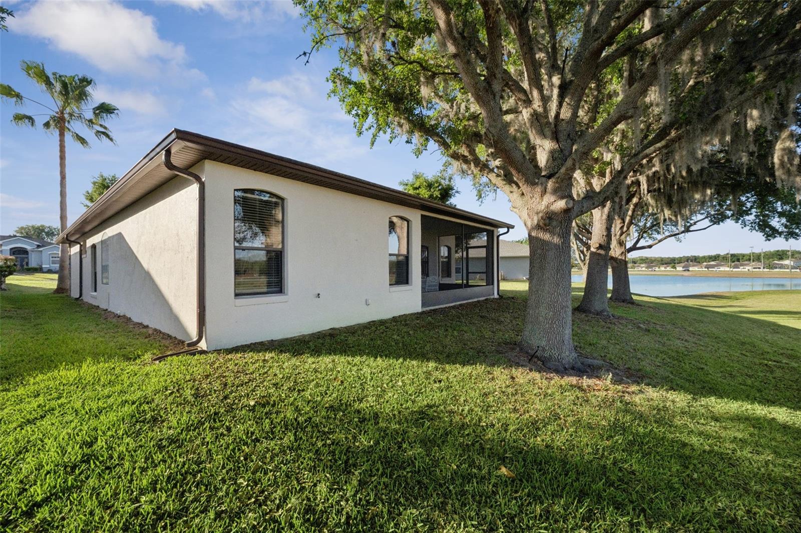 ROYAL HARBOR PH 04 - Residential