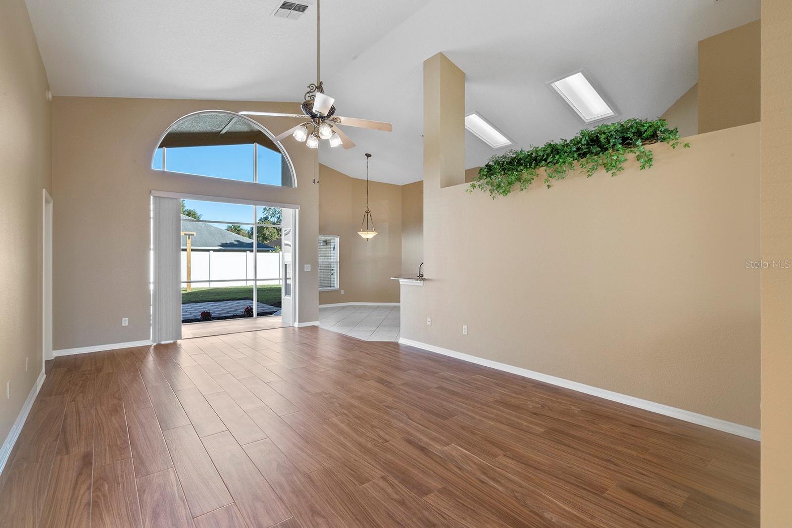 TWIN RIVERS SEC 6 - Residential