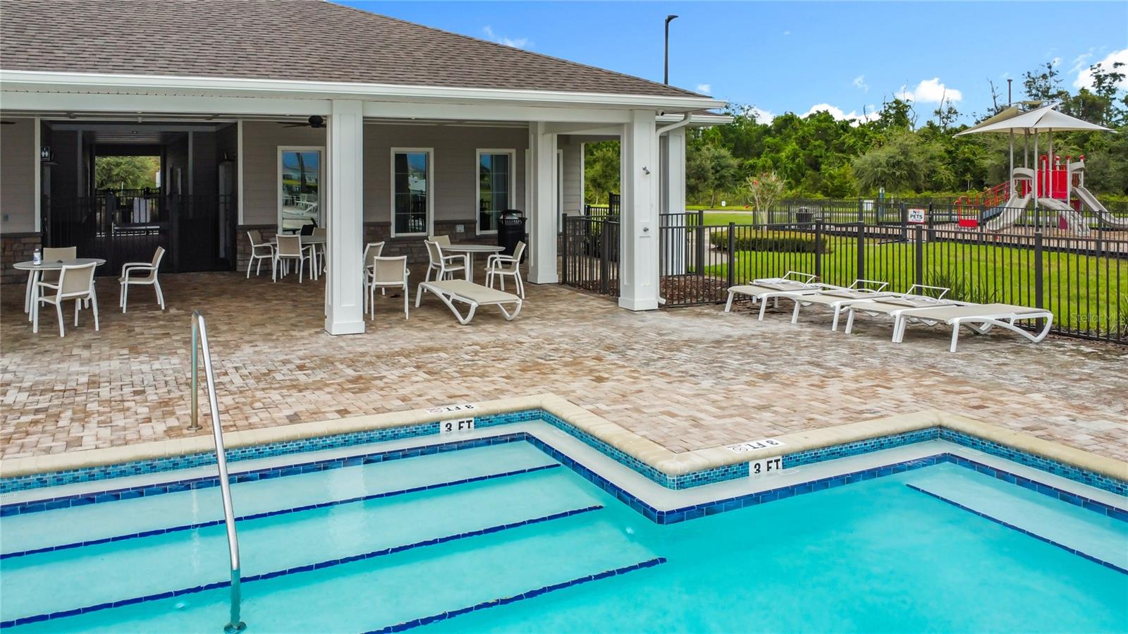 LIVE OAK LAKE PH 1 - Residential Lease