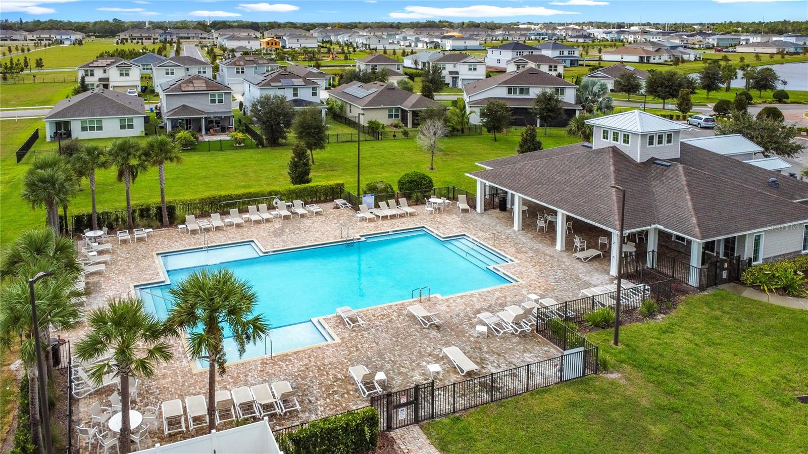 LIVE OAK LAKE PH 1 - Residential Lease