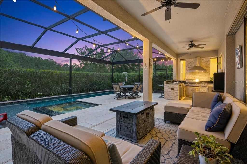 Photo of 9295 Royal Estates Boulevard, Orlando, FL 32836 (MLS # O6399305)