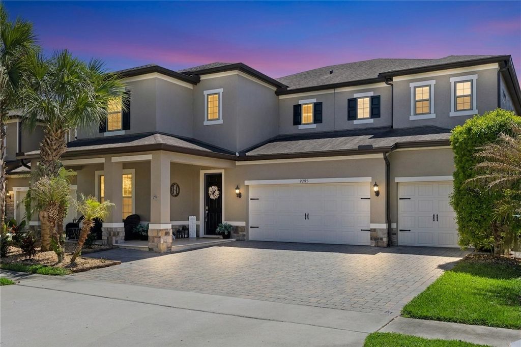 Photo of 9295 Royal Estates Boulevard, Orlando, FL 32836 (MLS # O6399305)