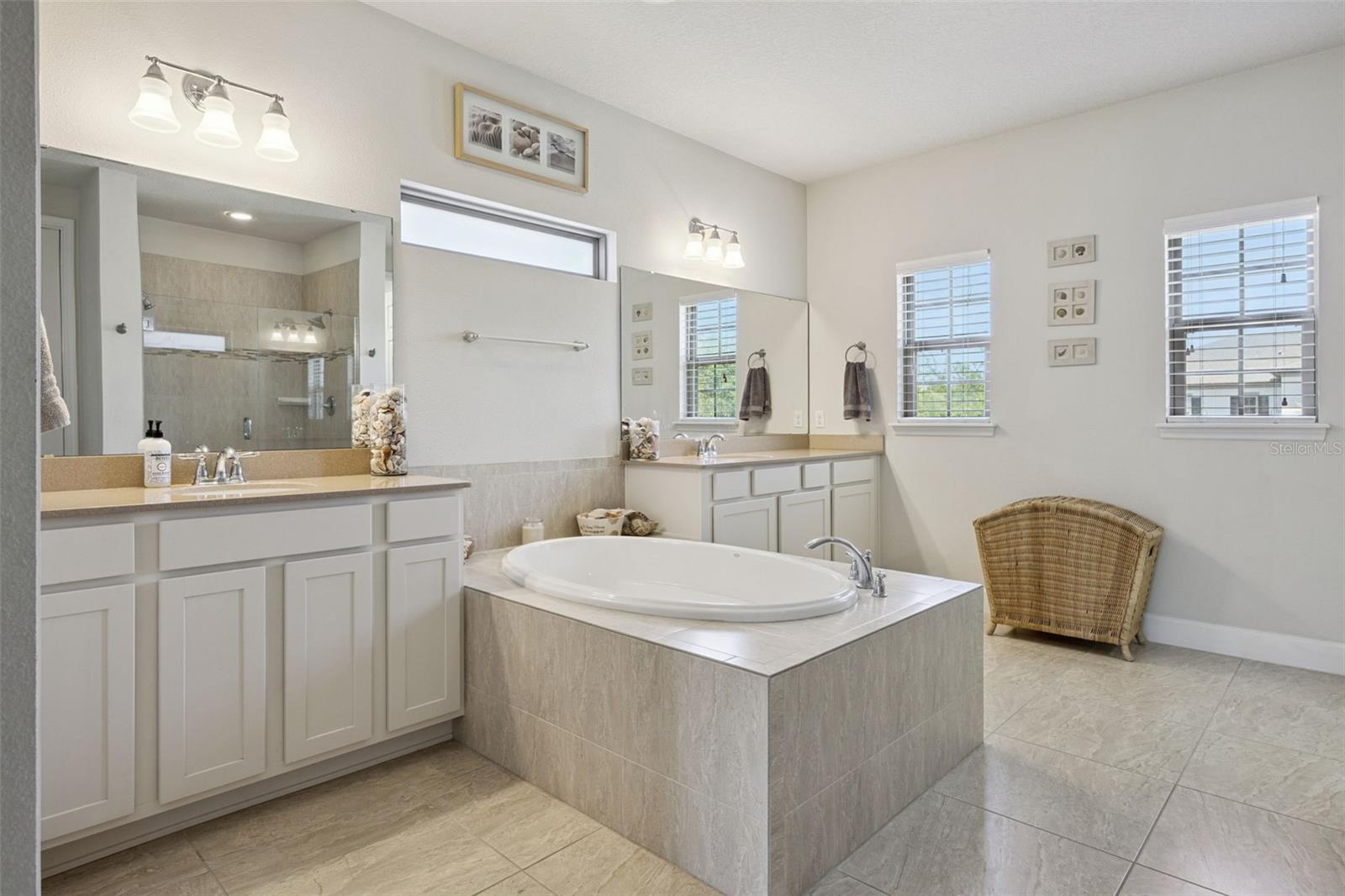 ROYAL LEGACY ESTATES - Residential