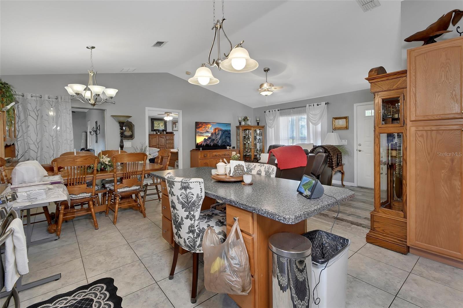 BLUE LAKE RIDGE - Residential