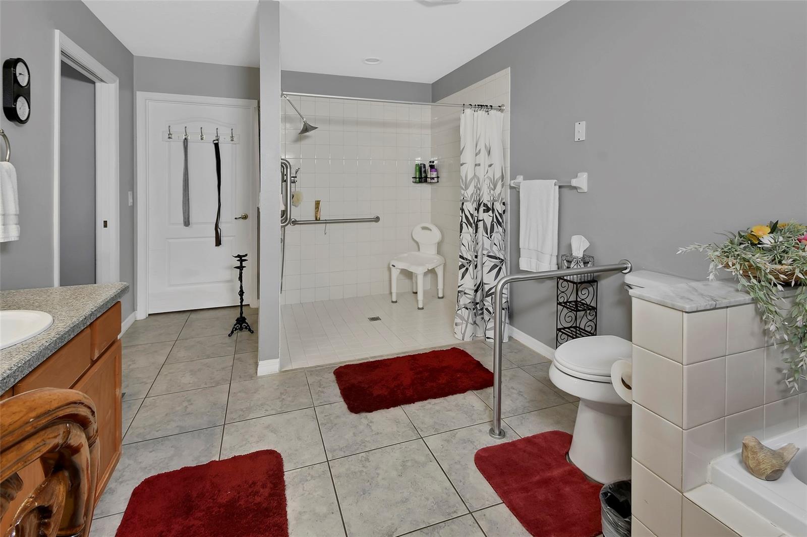 BLUE LAKE RIDGE - Residential