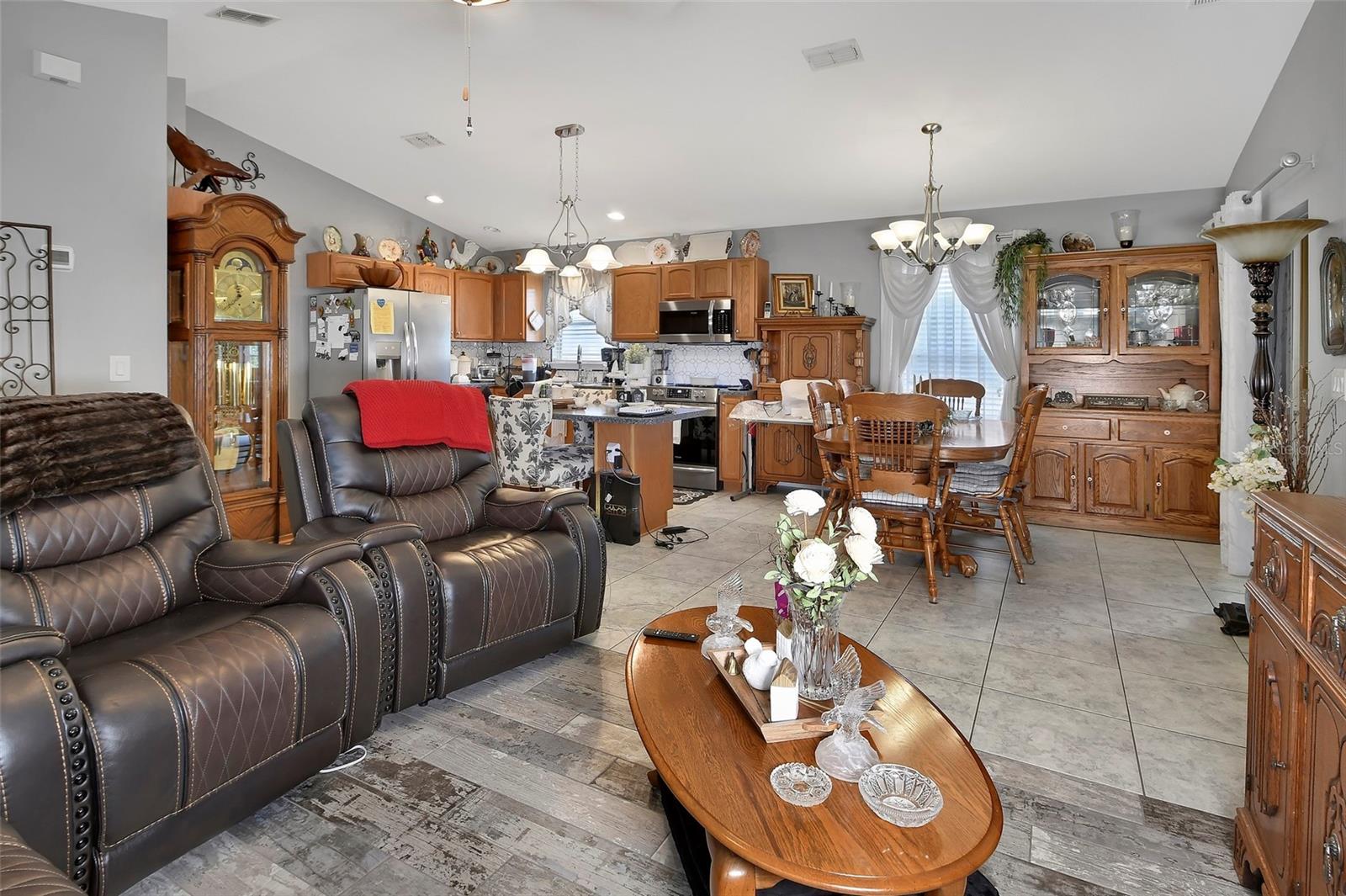 BLUE LAKE RIDGE - Residential