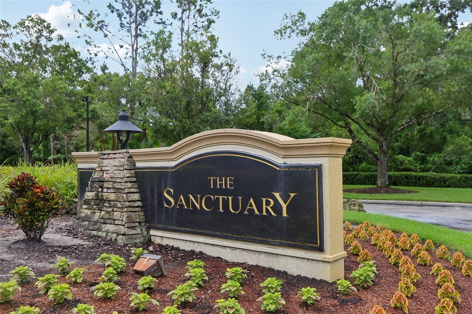 SANCTUARY ON LIVINGSTON PHASE 4 - Residential