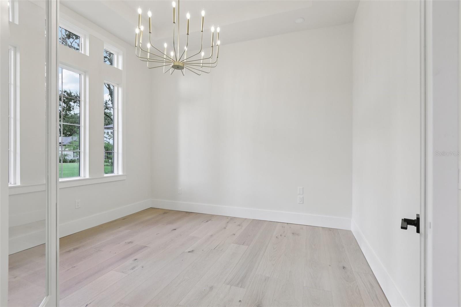 SANCTUARY ON LIVINGSTON PHASE 4 - Residential