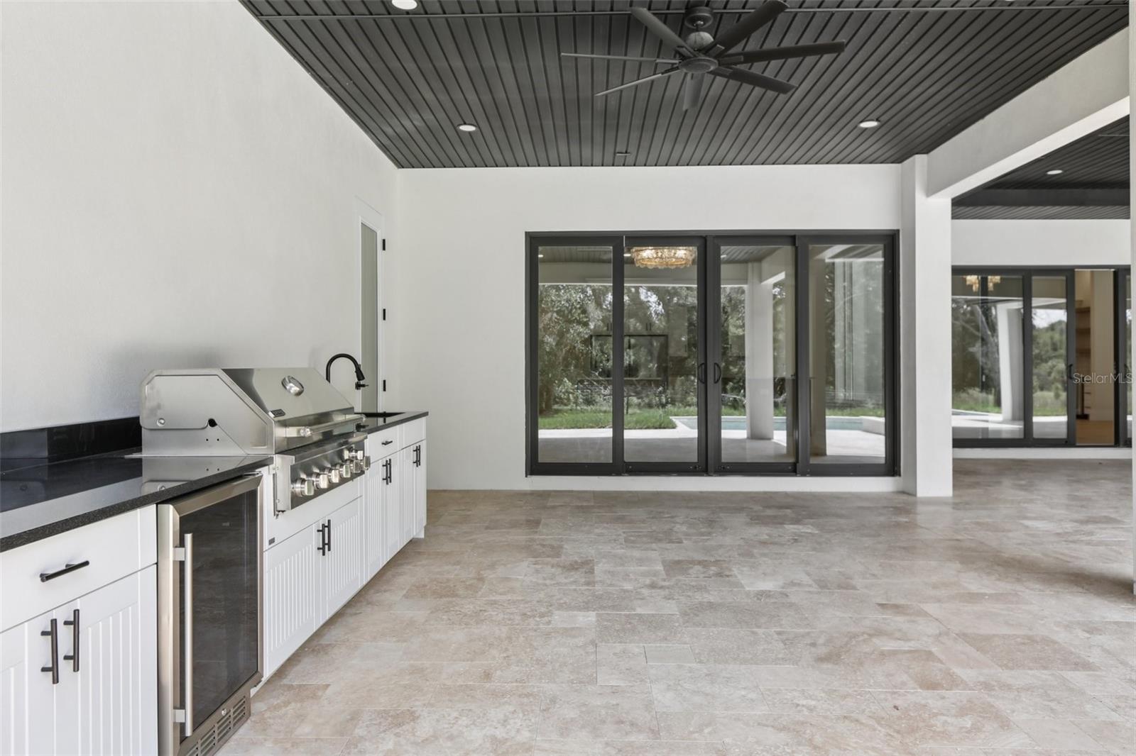 SANCTUARY ON LIVINGSTON PHASE 4 - Residential