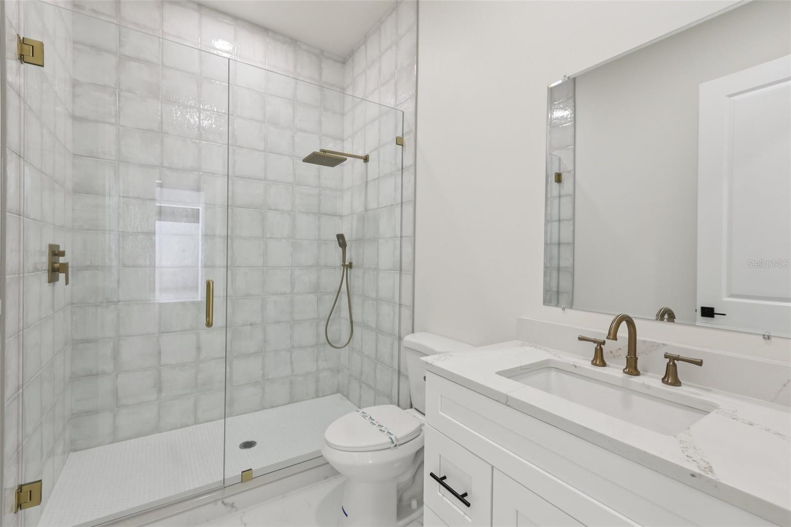 SANCTUARY ON LIVINGSTON PHASE 4 - Residential