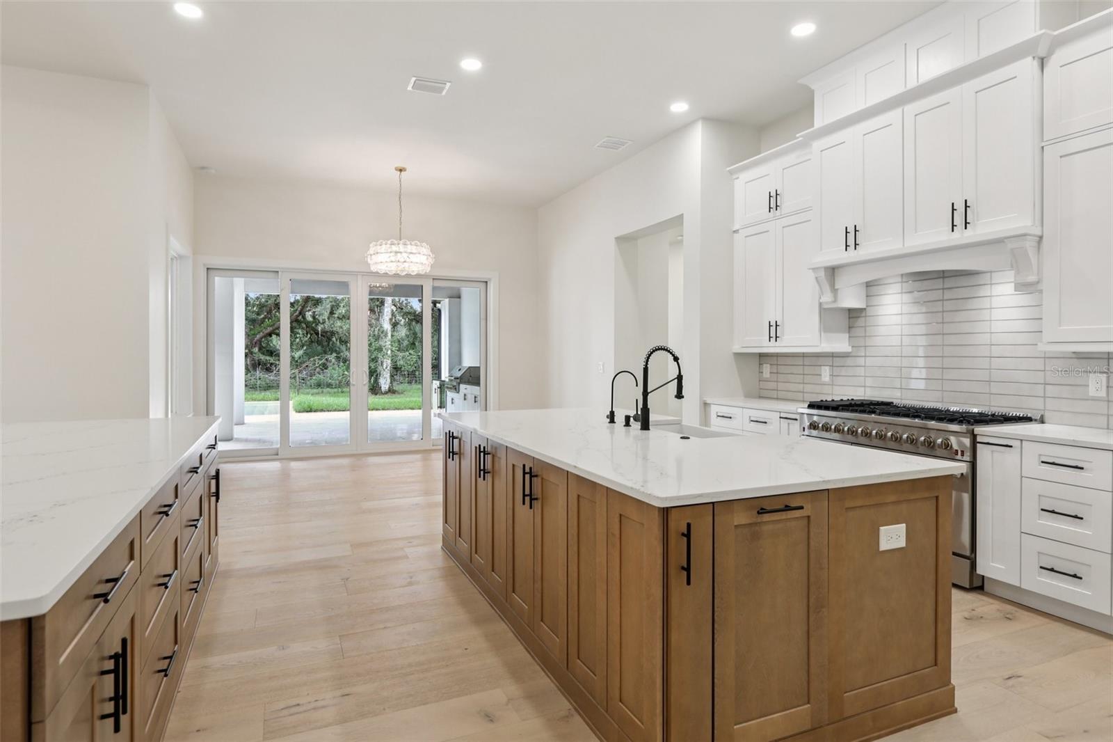 SANCTUARY ON LIVINGSTON PHASE 4 - Residential