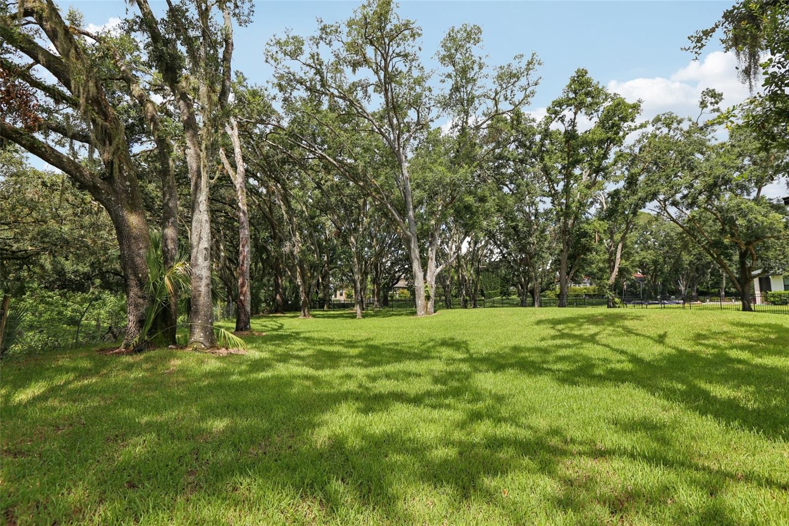 SANCTUARY ON LIVINGSTON PHASE 4 - Residential