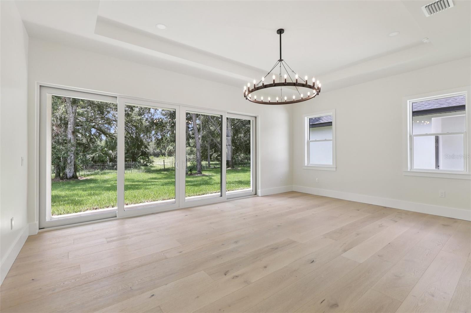 SANCTUARY ON LIVINGSTON PHASE 4 - Residential