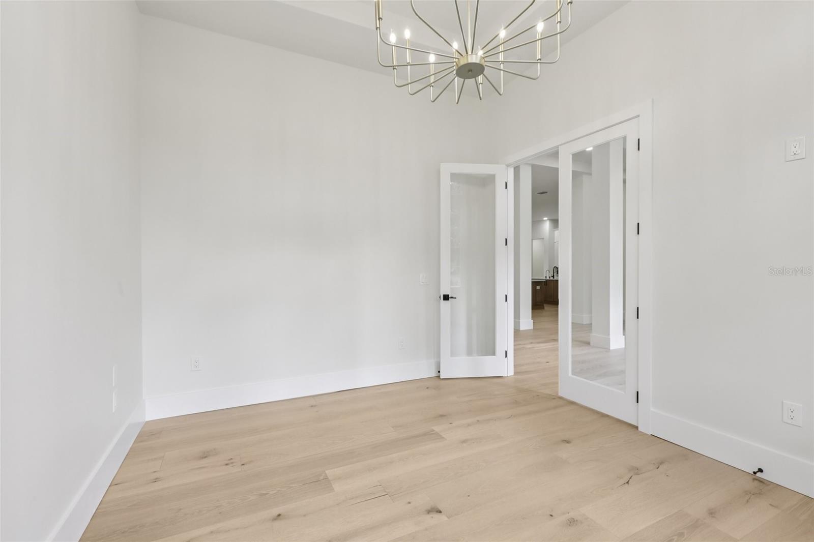 SANCTUARY ON LIVINGSTON PHASE 4 - Residential