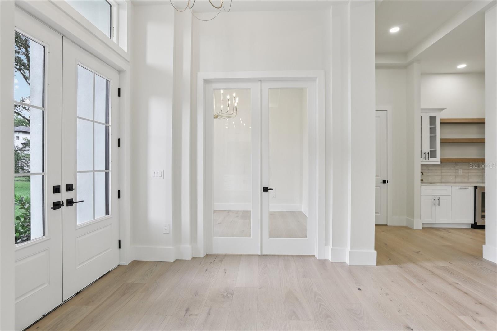 SANCTUARY ON LIVINGSTON PHASE 4 - Residential