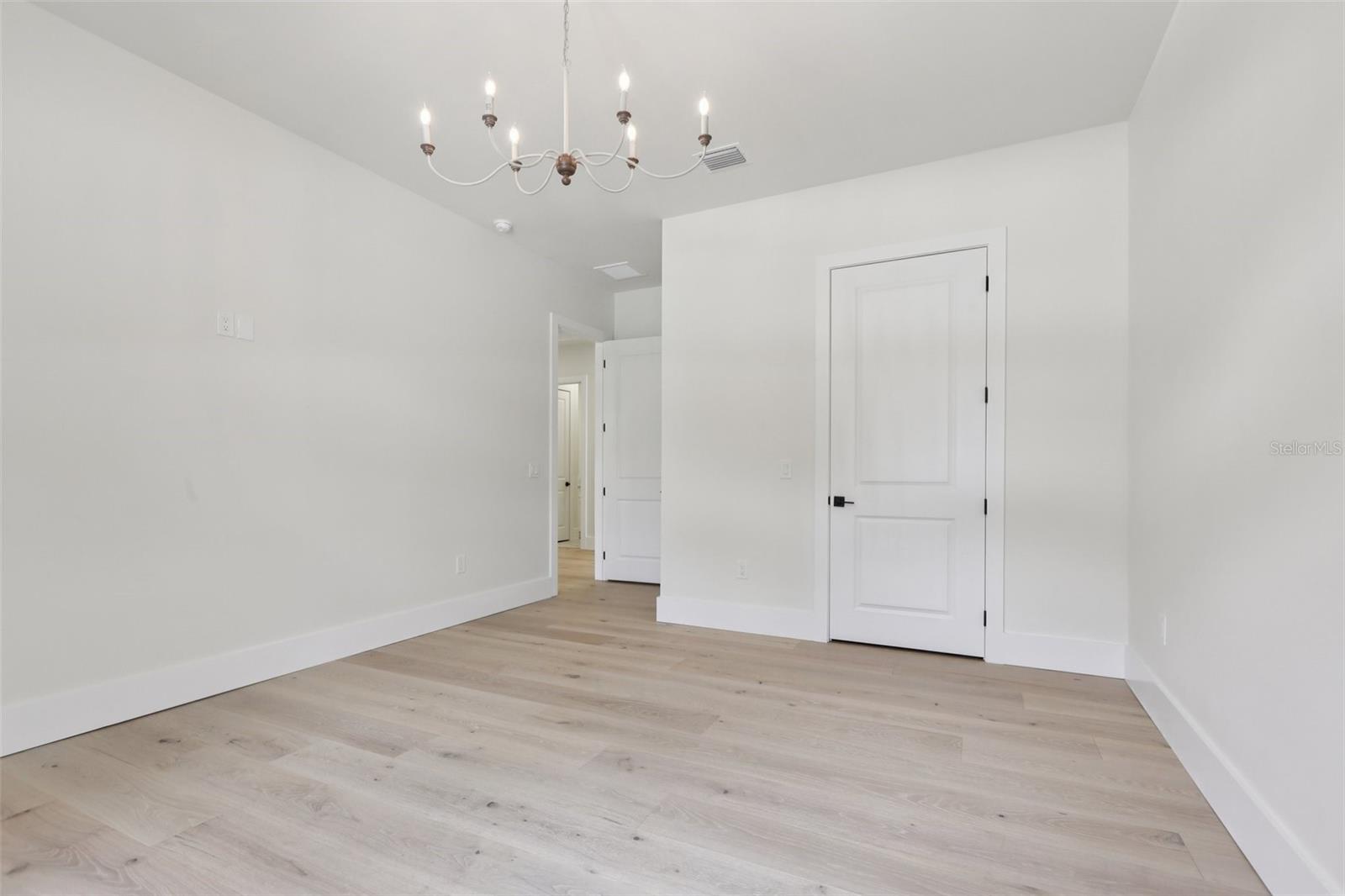 SANCTUARY ON LIVINGSTON PHASE 4 - Residential