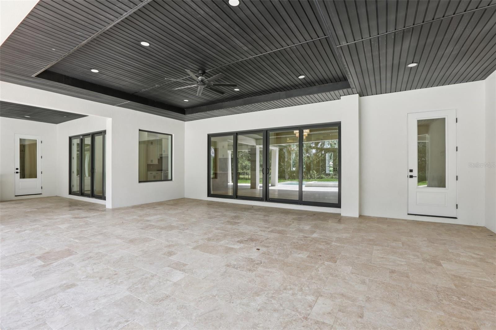 SANCTUARY ON LIVINGSTON PHASE 4 - Residential