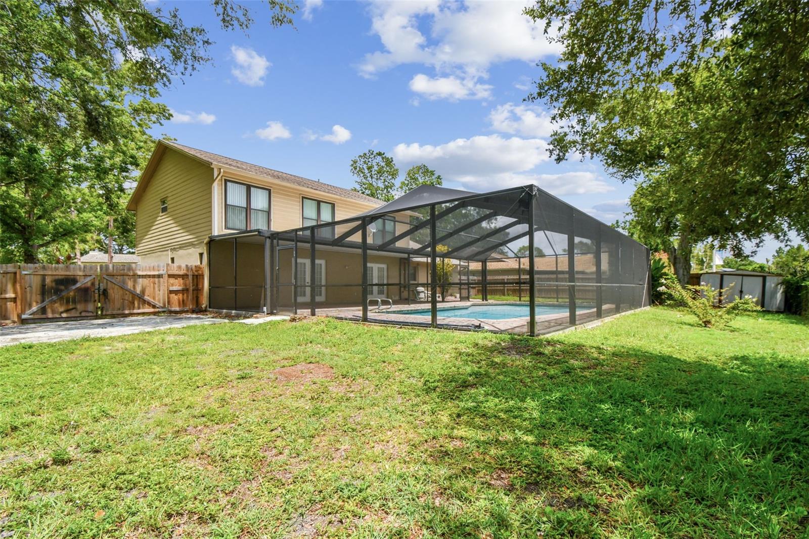 NORTHDALE GOLF CLB SEC D UN 1 - Residential