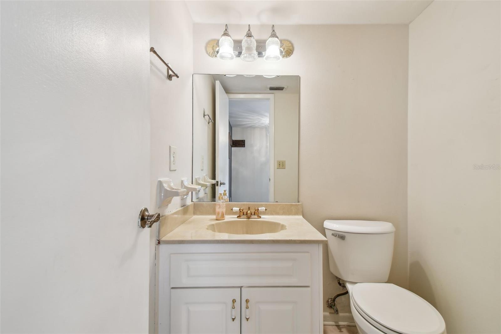 NORTHDALE GOLF CLB SEC D UN 1 - Residential