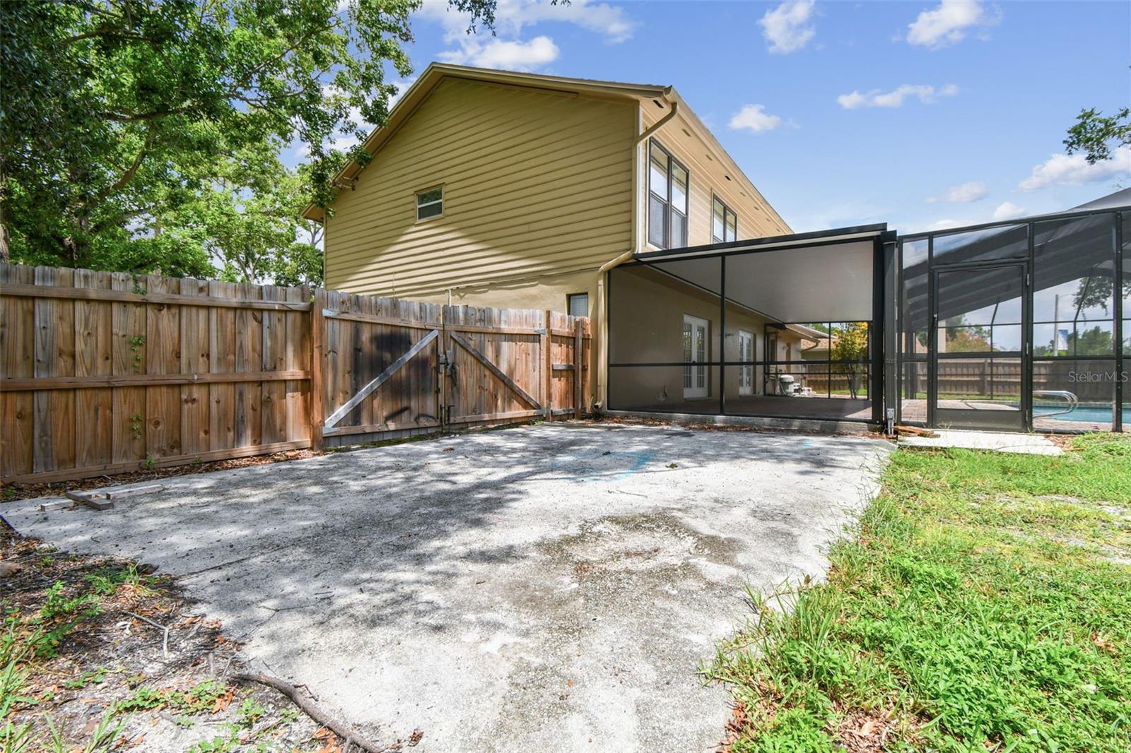 NORTHDALE GOLF CLB SEC D UN 1 - Residential