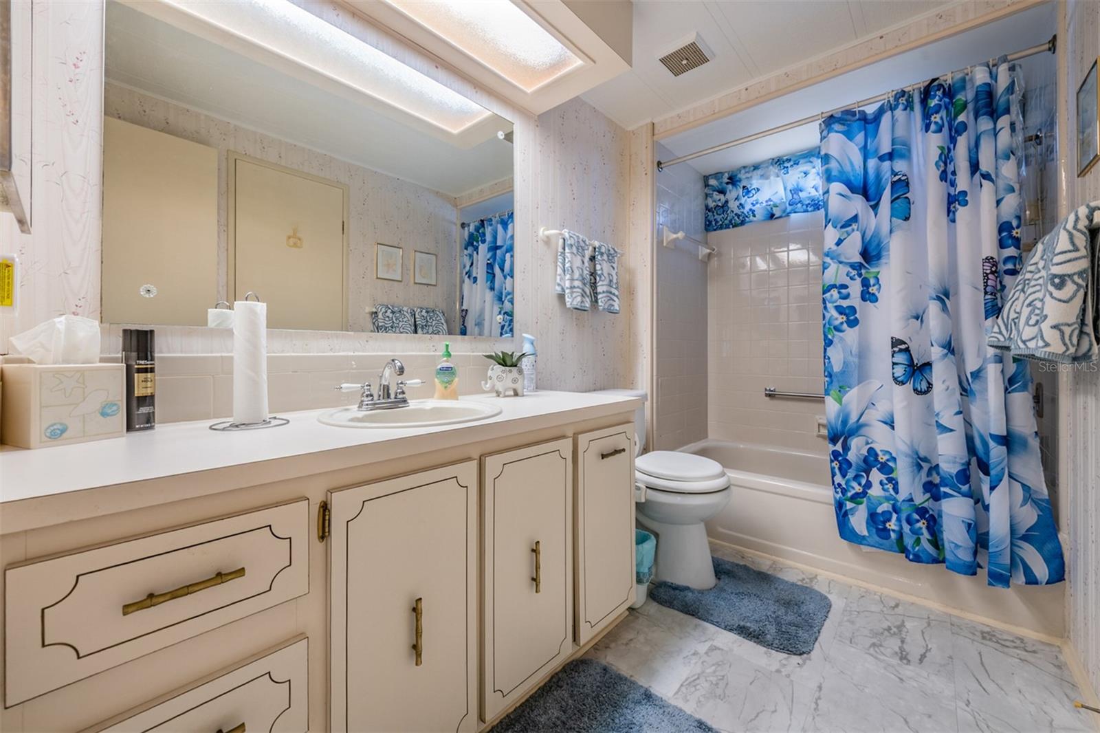 CITRUS WOODS ESTATES - Residential