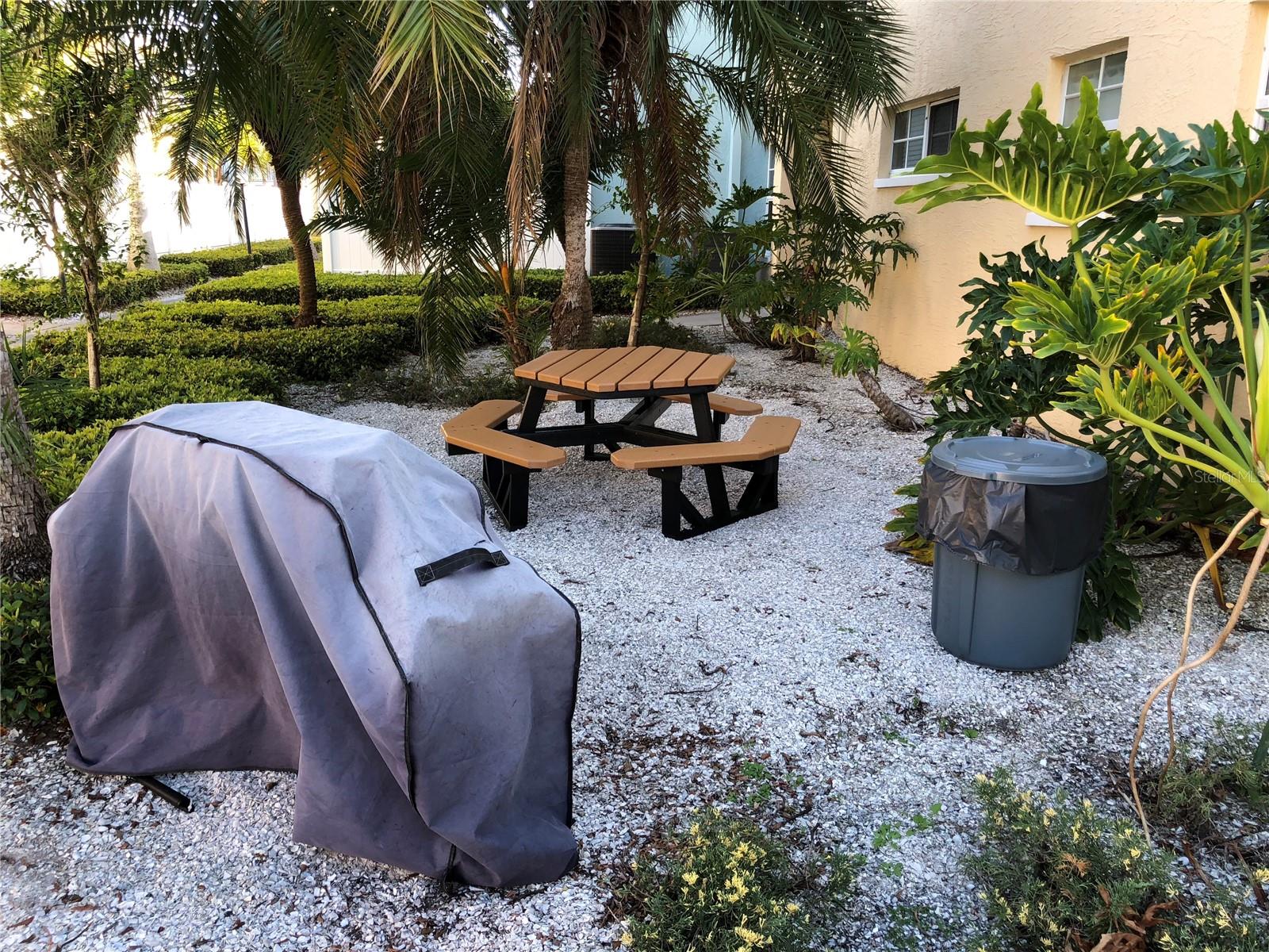 BAREFOOT BEACH RESORT OF INDIAN SHORES - Residential