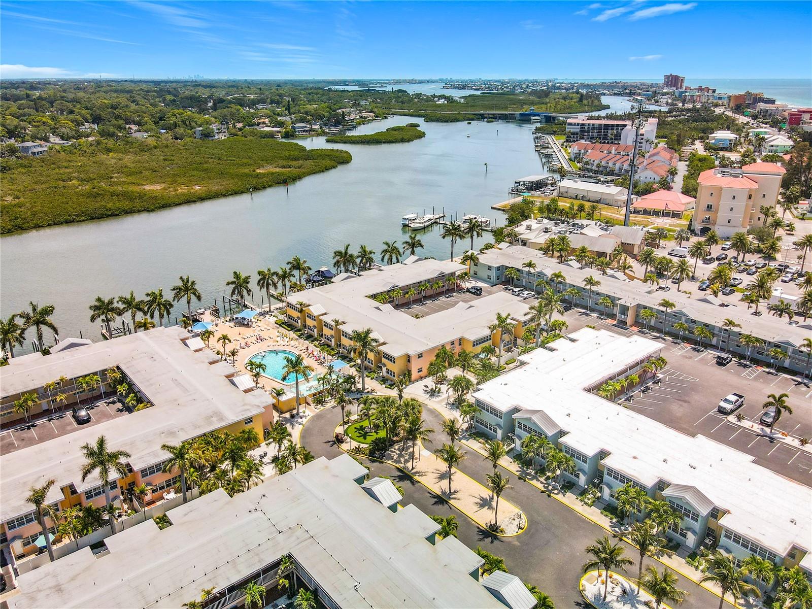 BAREFOOT BEACH RESORT OF INDIAN SHORES - Residential