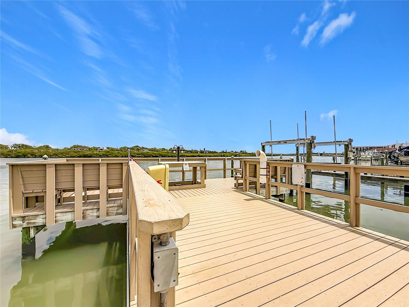 BAREFOOT BEACH RESORT OF INDIAN SHORES - Residential