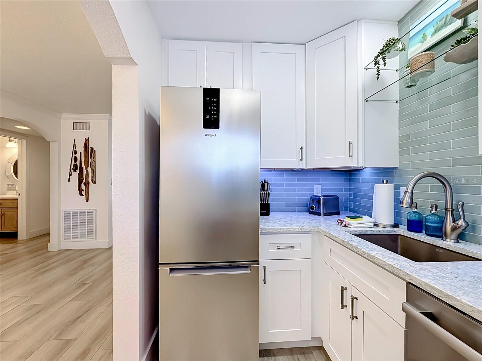 BAREFOOT BEACH RESORT OF INDIAN SHORES - Residential