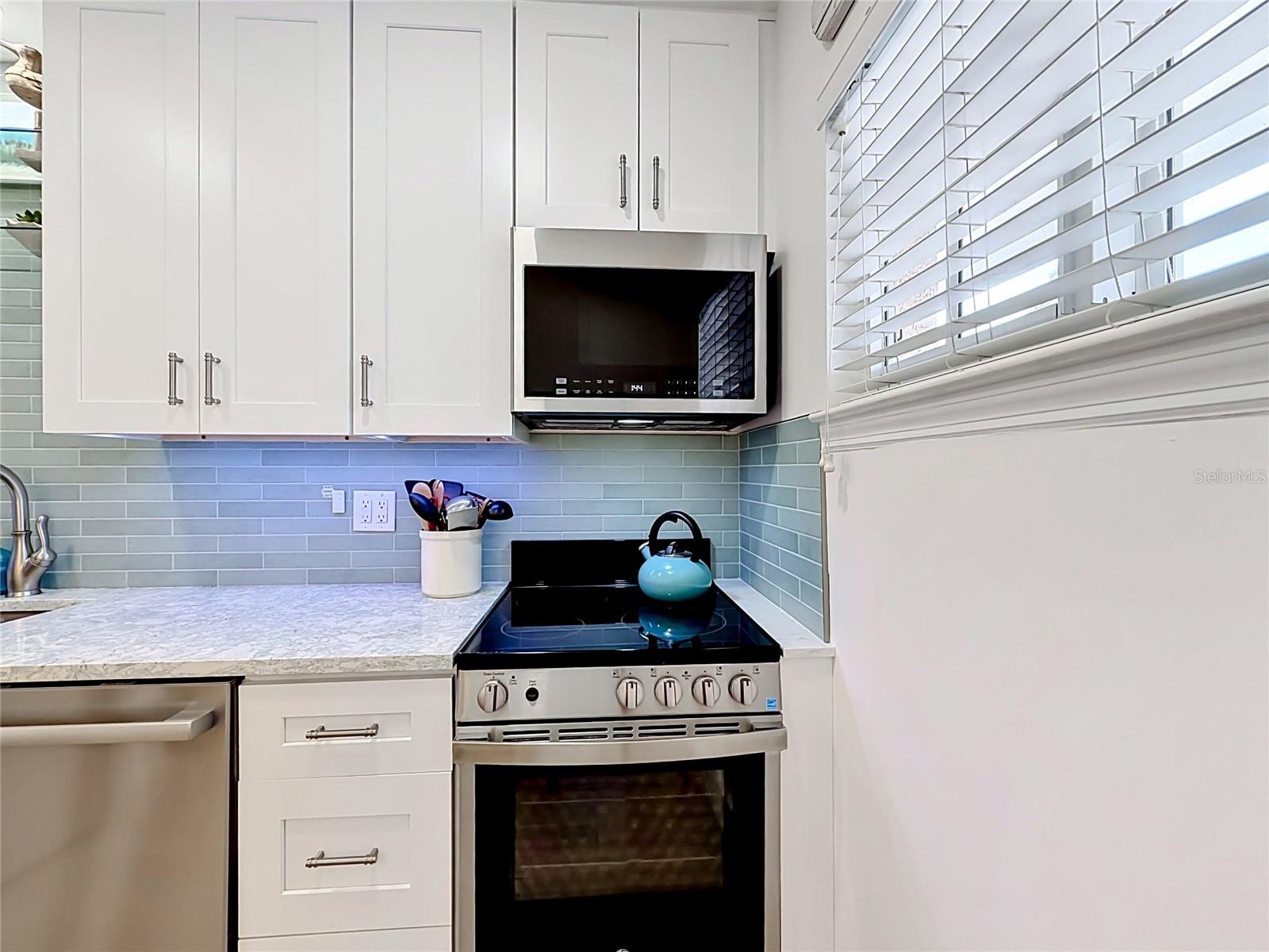 BAREFOOT BEACH RESORT OF INDIAN SHORES - Residential