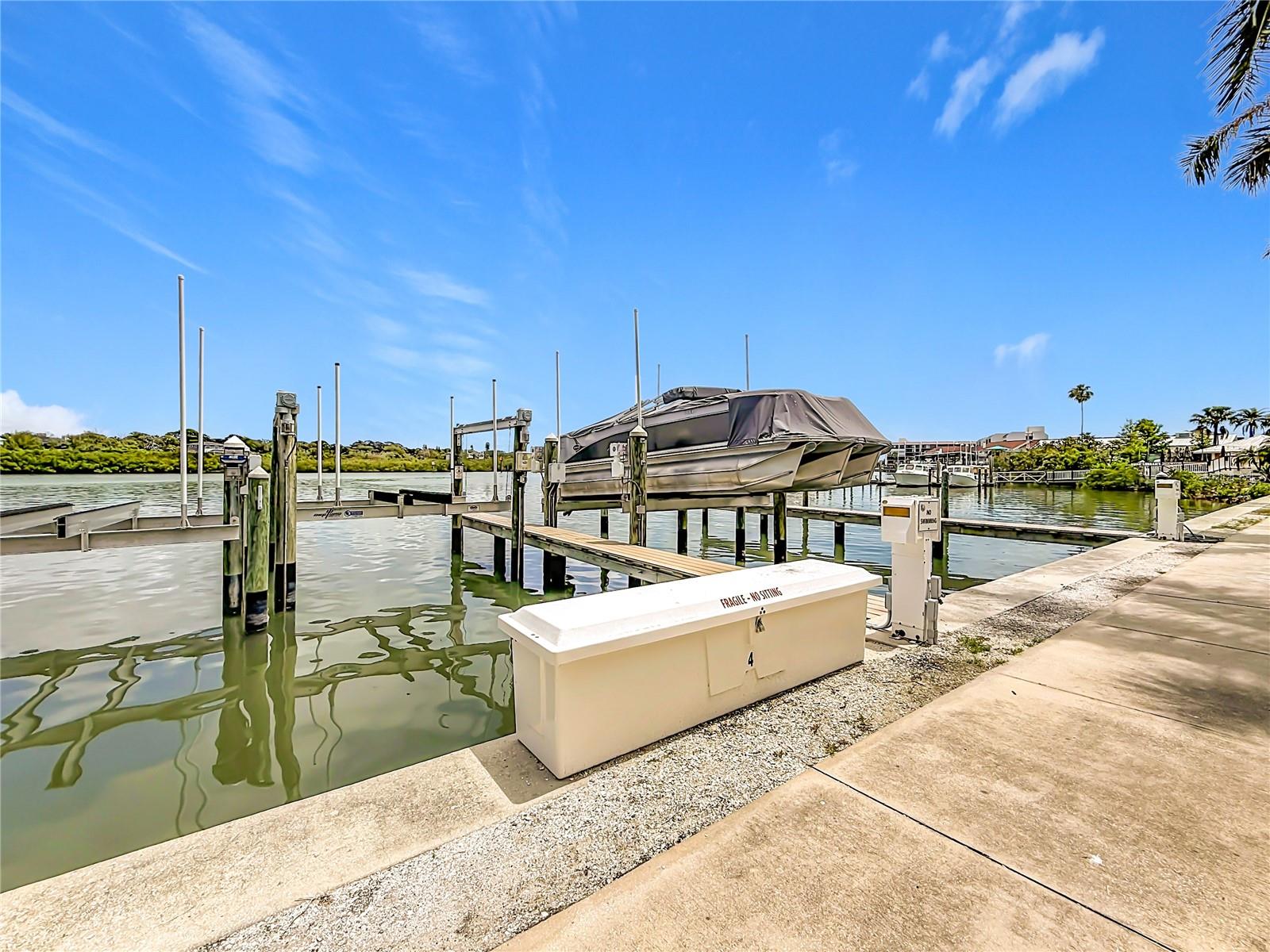 BAREFOOT BEACH RESORT OF INDIAN SHORES - Residential
