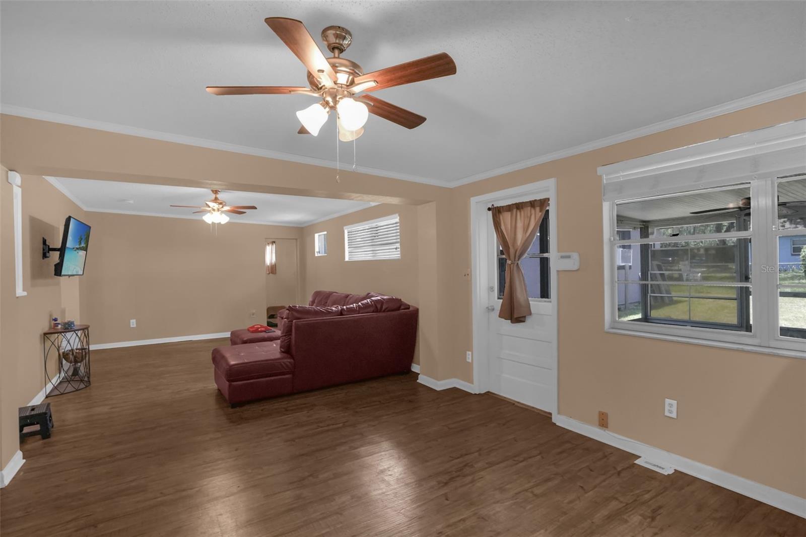 SUNLAND ESTATES 1ST ADD - Residential