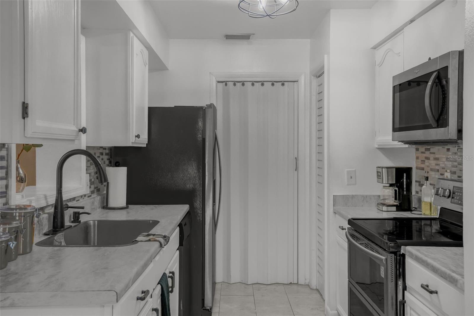 SUNLAND ESTATES 1ST ADD - Residential