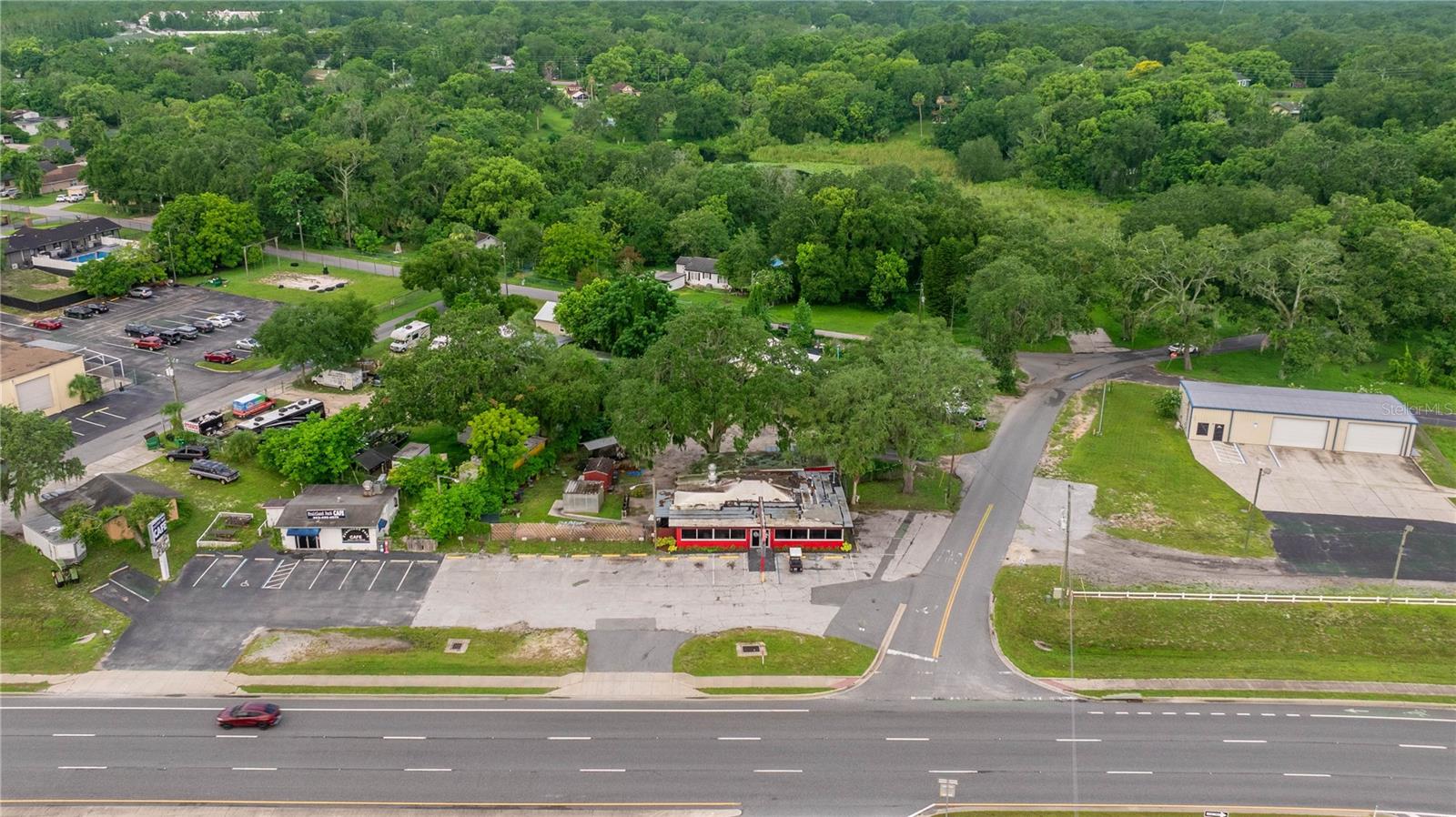 FRUITLAND PARK CASA LOMA - Commercial Sale