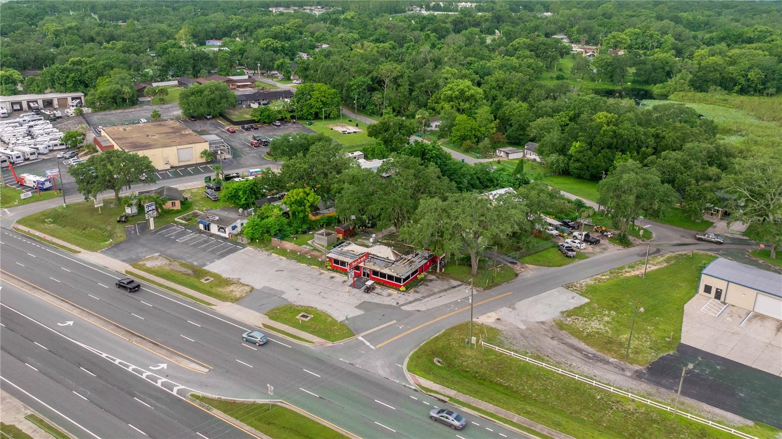 FRUITLAND PARK CASA LOMA - Commercial Sale