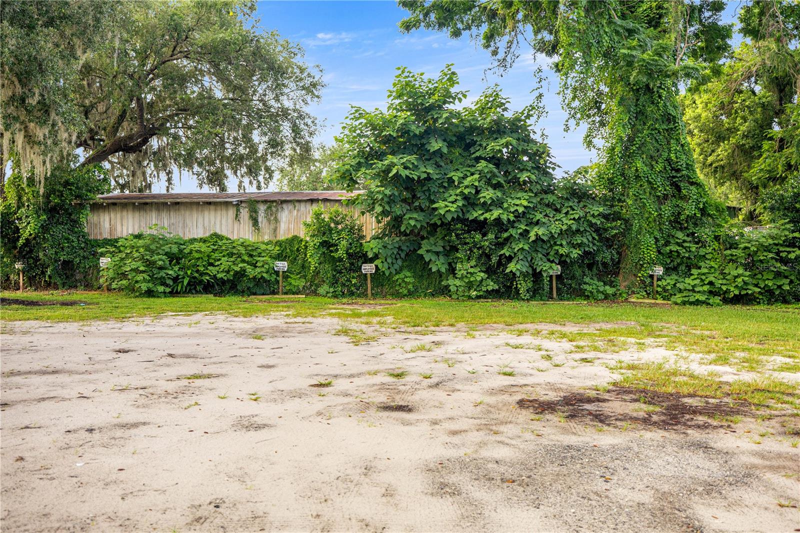 FRUITLAND PARK CASA LOMA - Commercial Sale