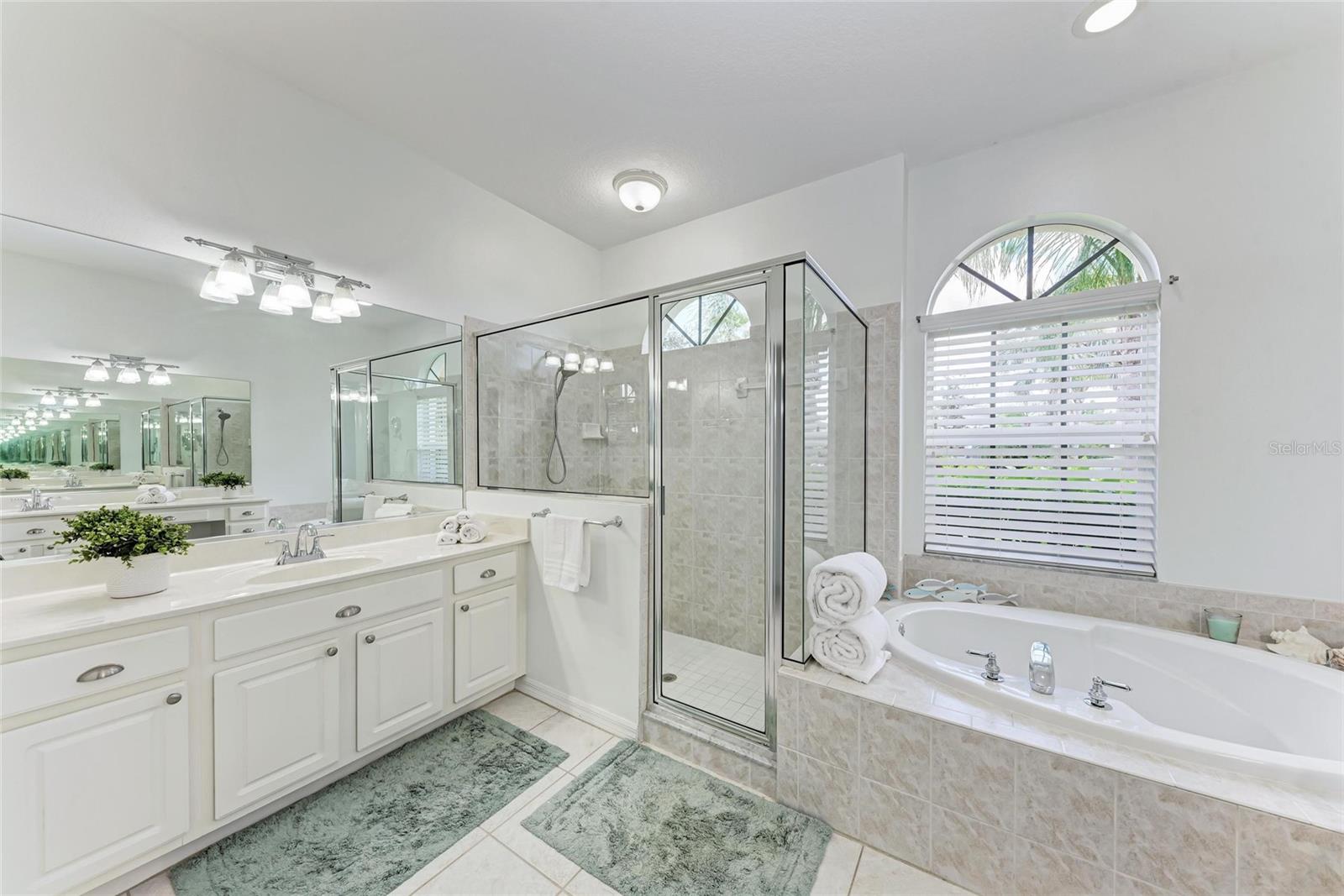 RIVERWALK VILLAGE SUBPHASE F - Residential