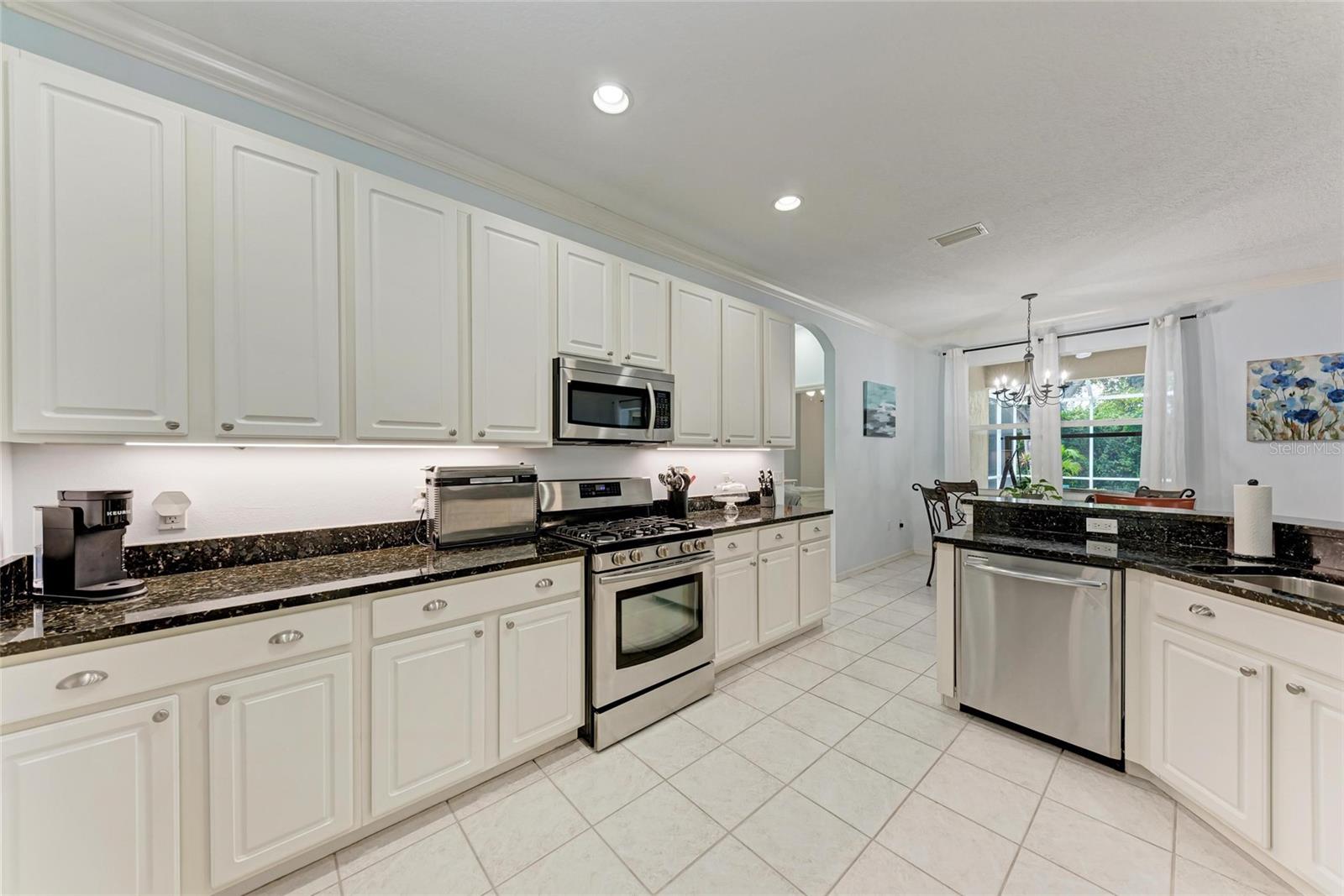 RIVERWALK VILLAGE SUBPHASE F - Residential
