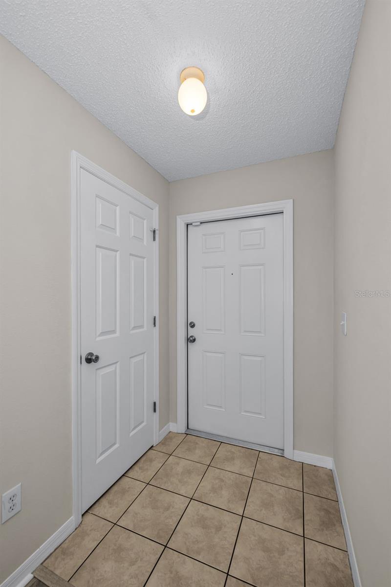 EDGEWATER PLACE - Residential