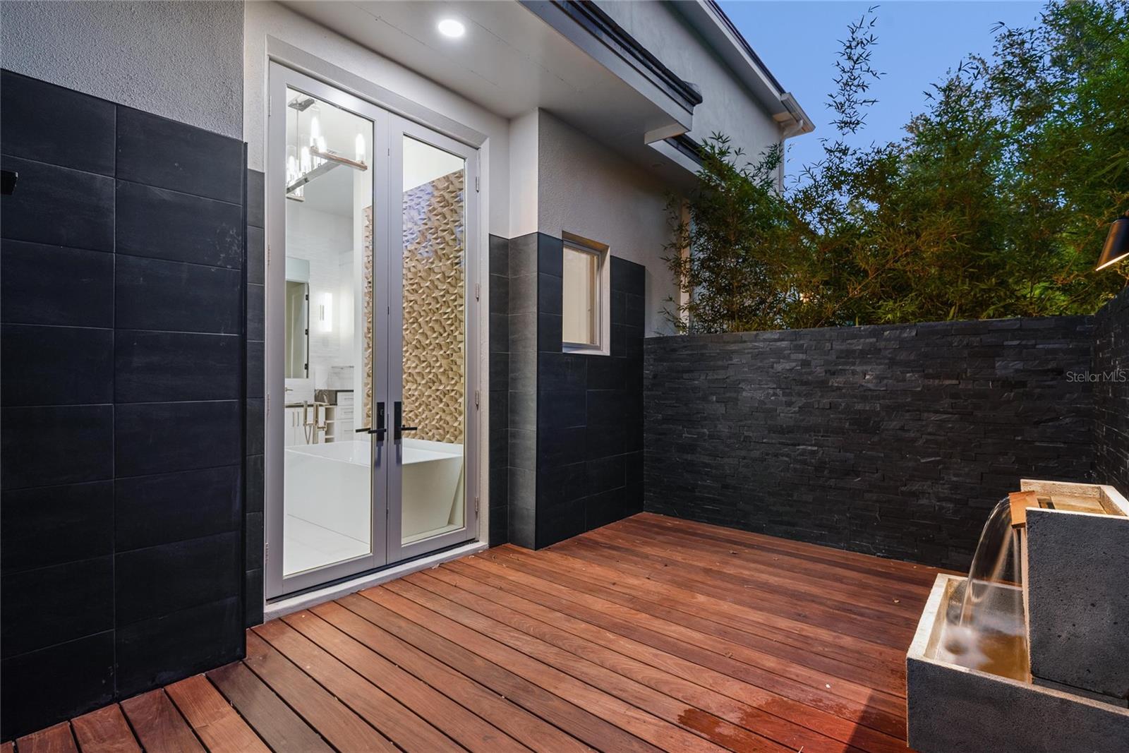 COMSTOCK PARK - Residential