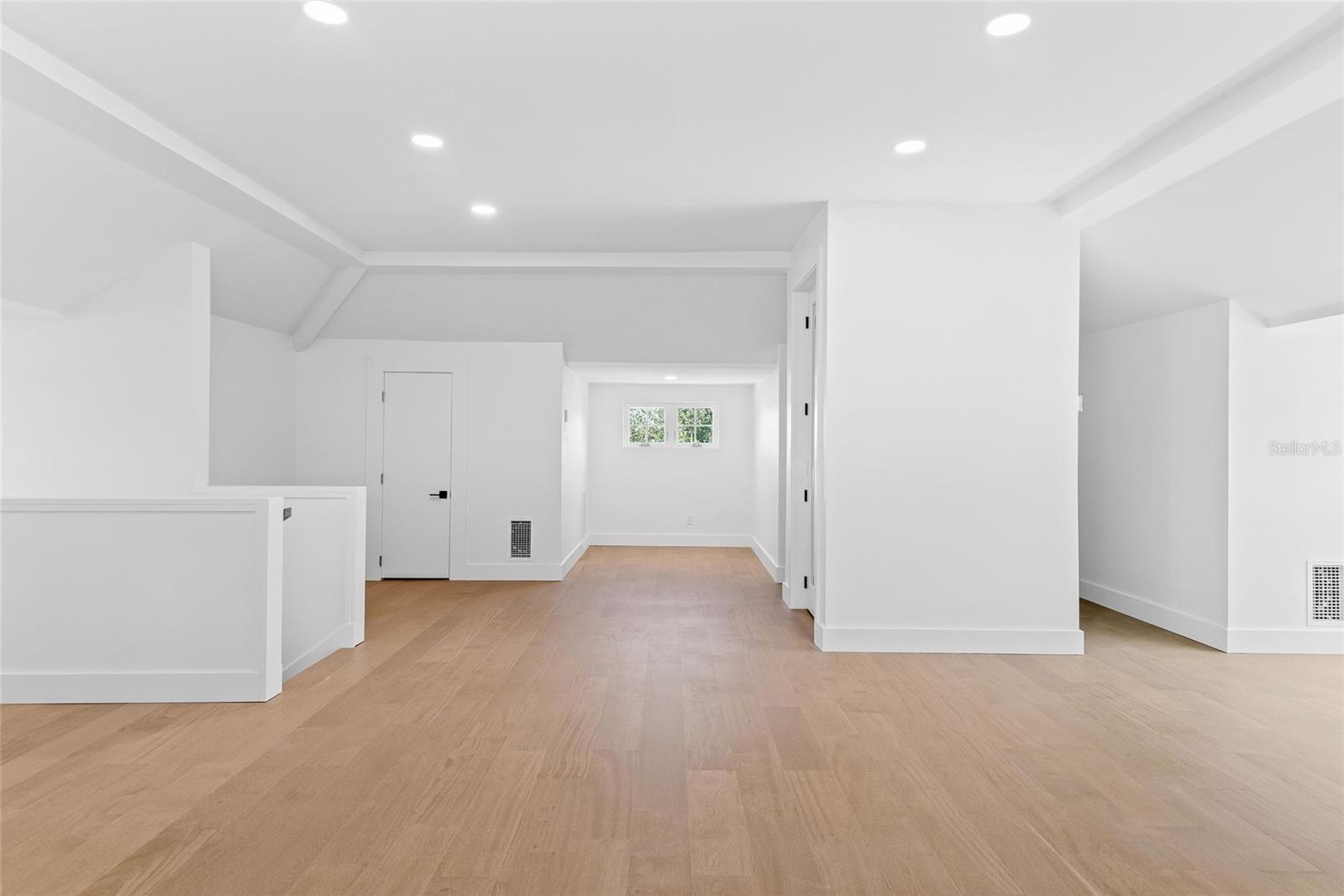 COMSTOCK PARK - Residential