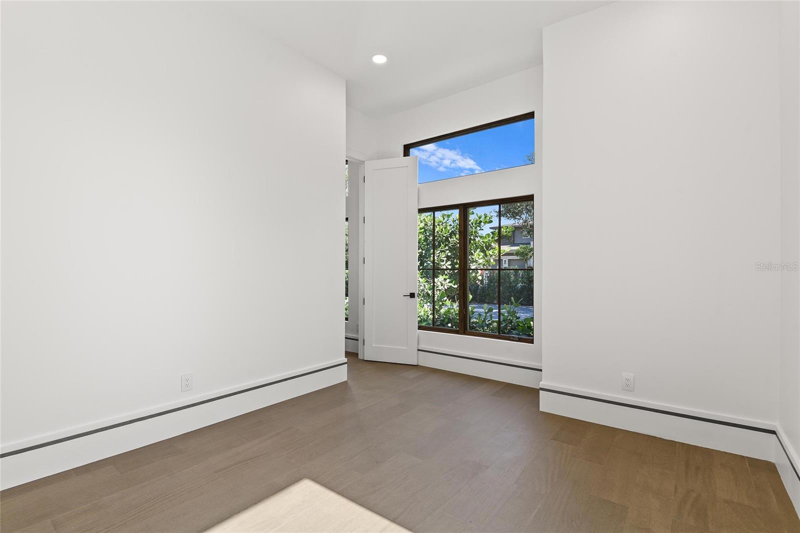 COMSTOCK PARK - Residential