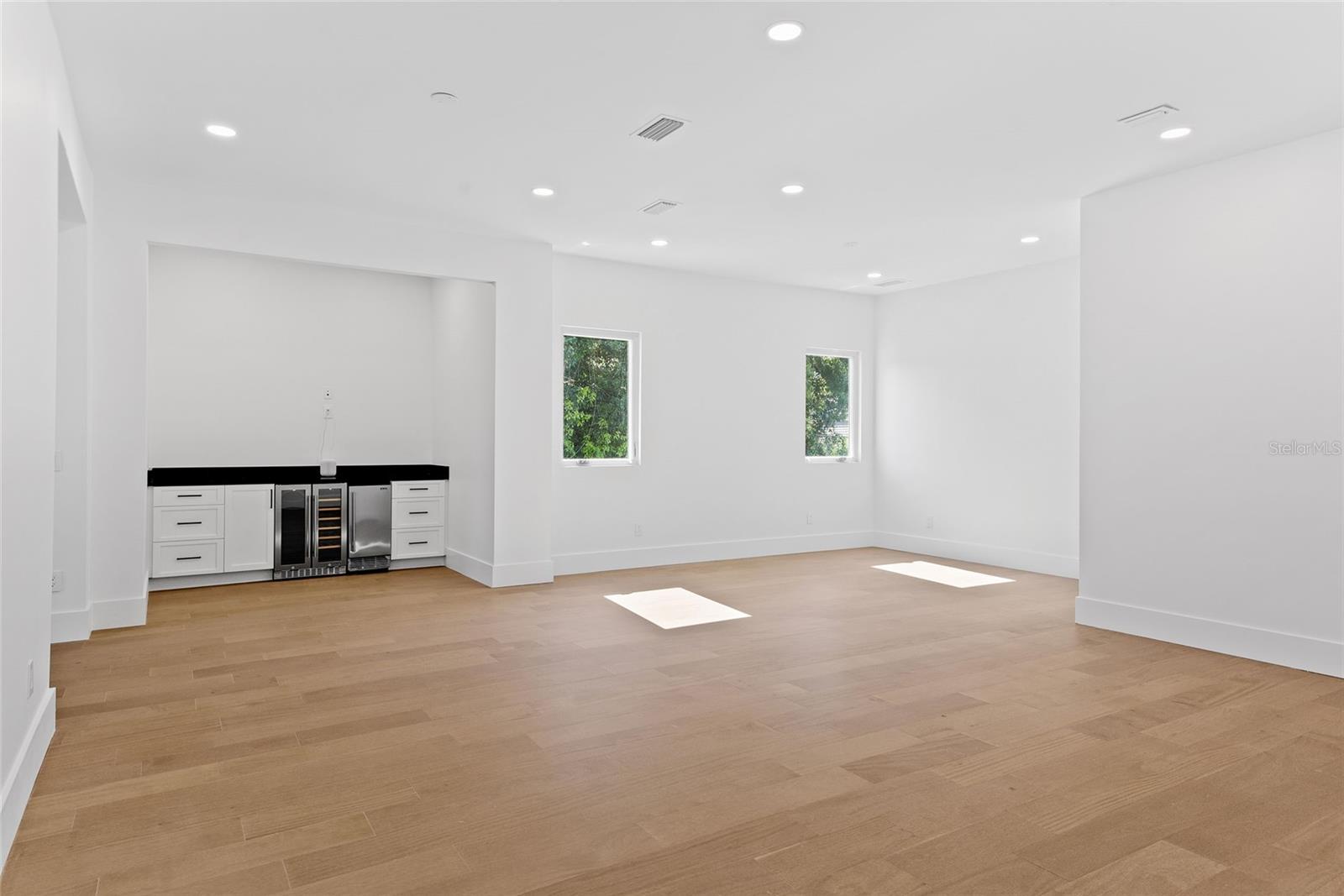 COMSTOCK PARK - Residential