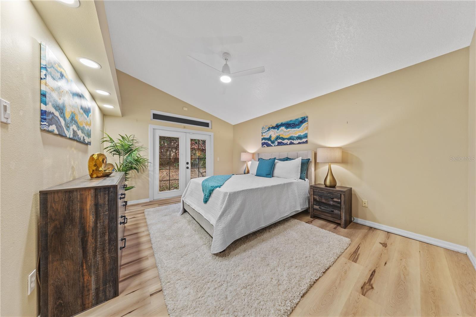 CARRINGTON PARK - Residential