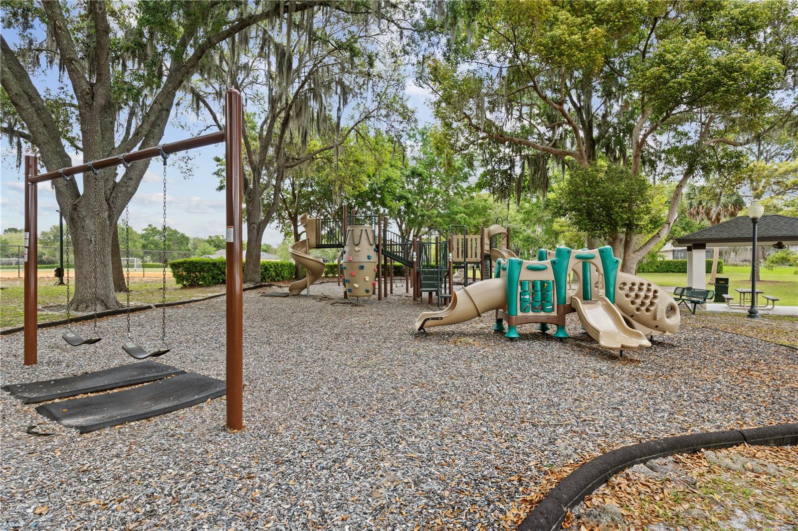 CARRINGTON PARK - Residential