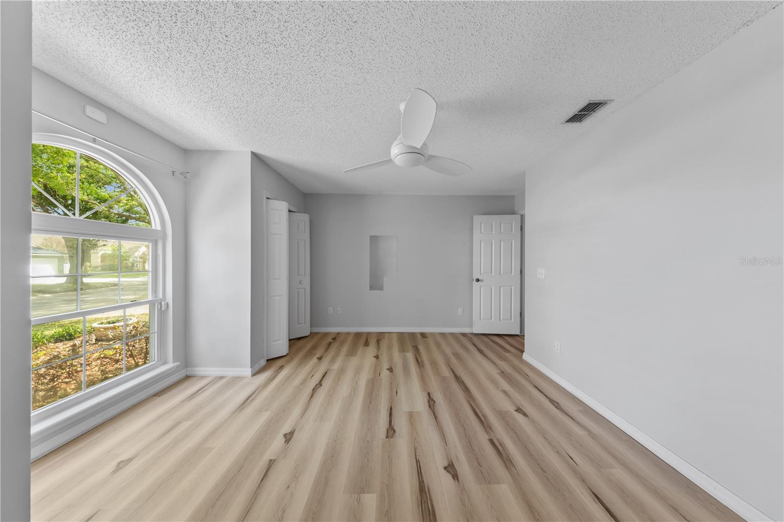 CARRINGTON PARK - Residential